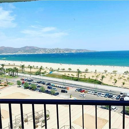 Cozy Beach-Front Studio With Amazing Sea View Empuriabrava Exterior photo