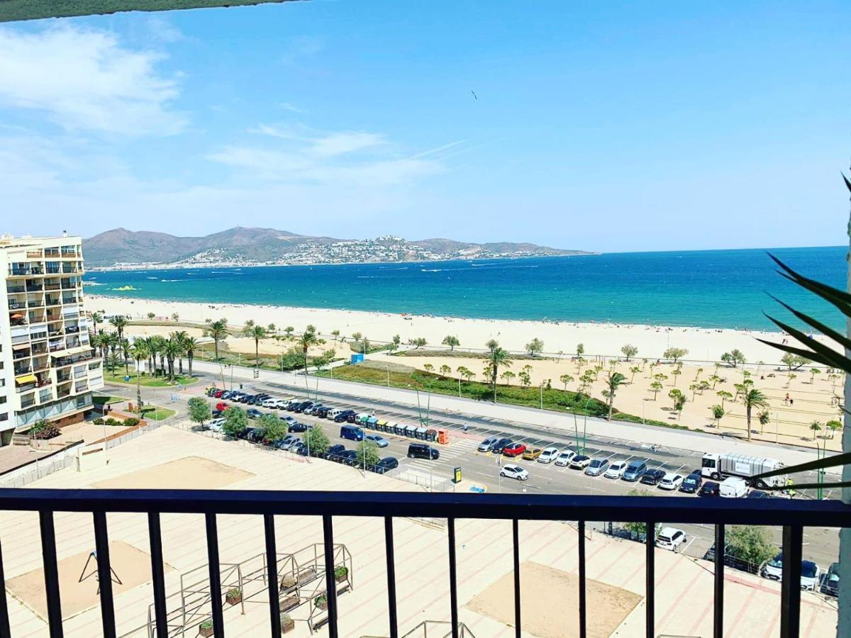 Cozy Beach-Front Studio With Amazing Sea View Empuriabrava Exterior photo